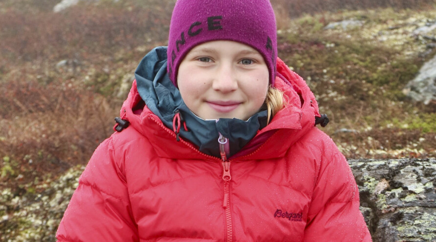 VARM DUNJAKKE: Vi har testet dunjakka Bergans Røros Down Jacket. Dunjakke for barn har avtagbar hette.
