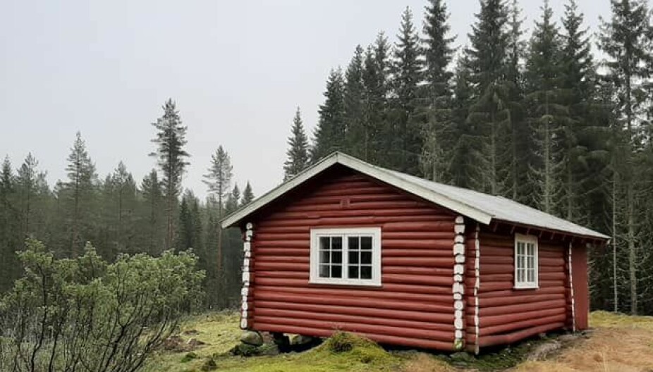 KJØLKOIA: En av de mange hyttene du kan bruke gratis i Hamar-traktene. Se rasa.no for veibeskrivelse og hytteregler.