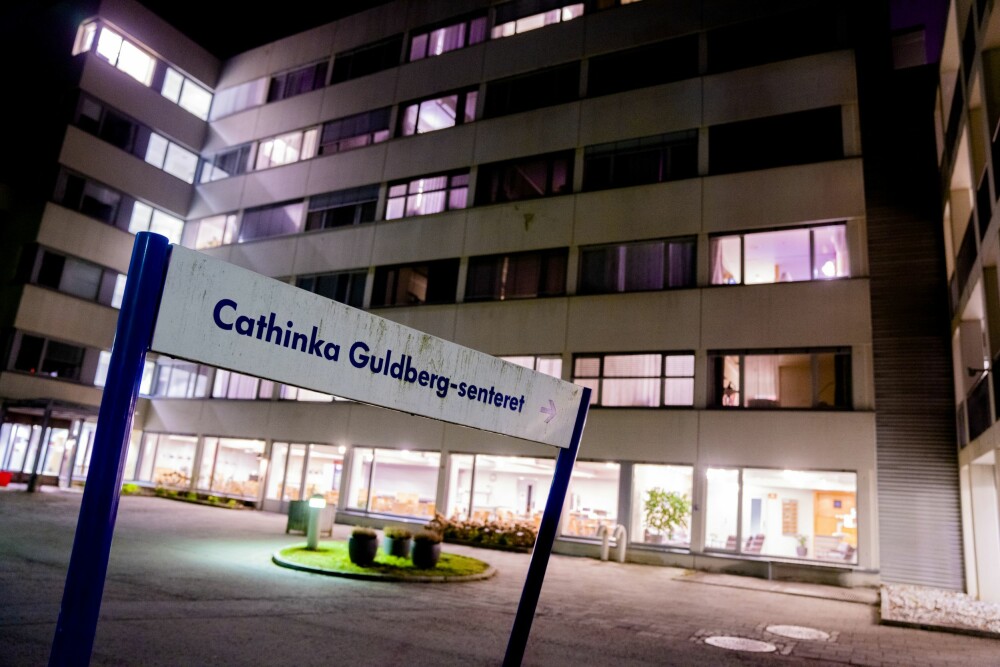 <b>STENGT NED:</b> Besøks­forbud ble innført over sykehjem over hele landet, som Cathinka Guldberg­senteret i Oslo, da pandemien rammet. Men ansatte som solgte sex til tilfeldige kunder, slapp inn.