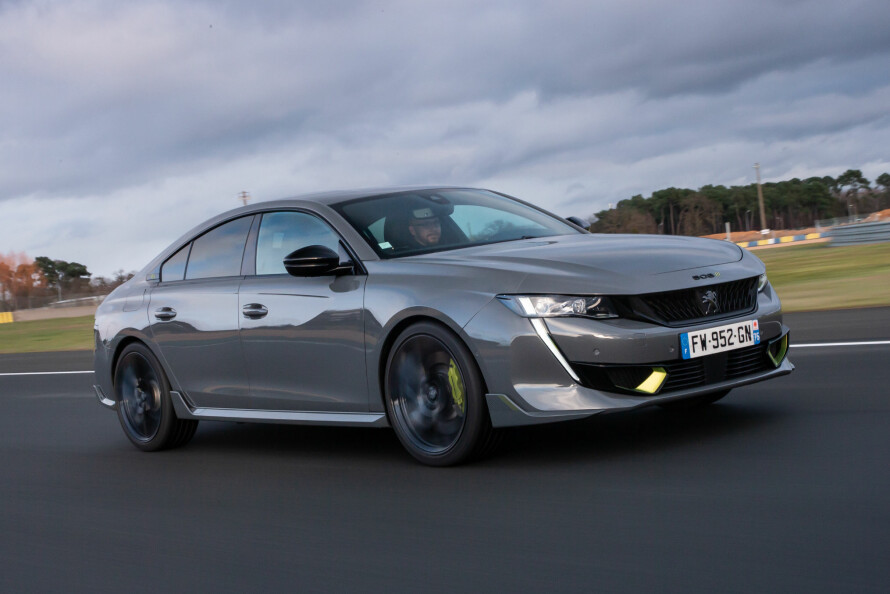 DNA: Ifølge Peugeot ser vi her arven etter Peugeots legendariske 405 T16.