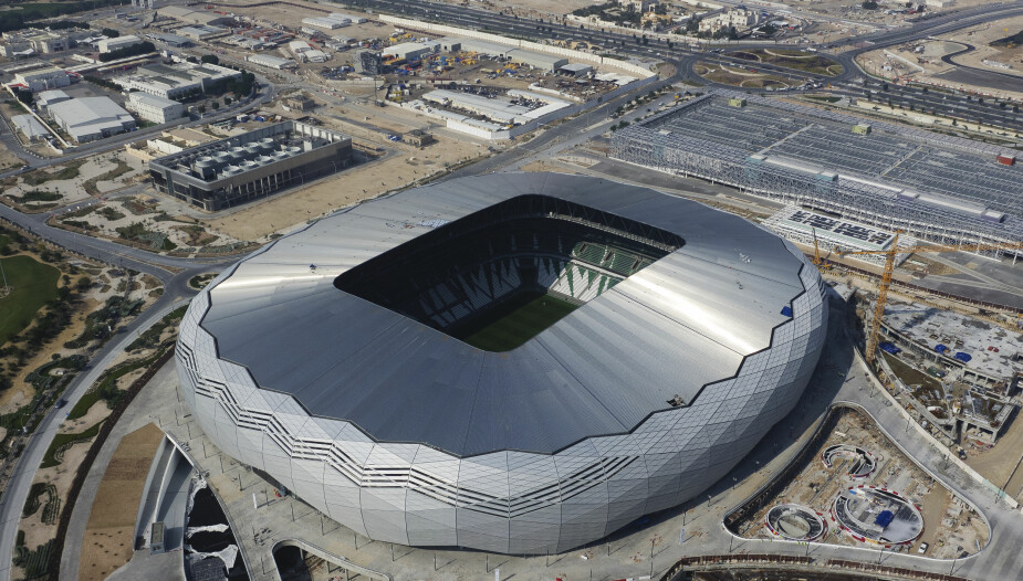 VM STADION I QATAR: Education City stadion ligger i byen Al Rayyan City. Kreditert designer er Fenwick Iribarren Architects: