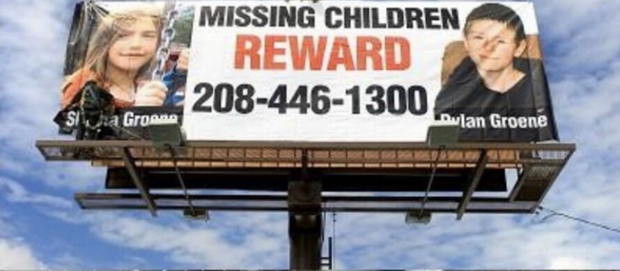 FORTVILET SØK: Svære plakater langs veiene sørget for at Shasta og Dylan ikke ble glemt. Til slutt ble Shasta gjenkjent og gjerningsmannen tatt.