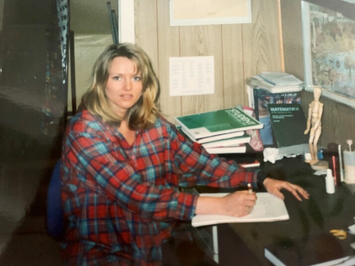 FLITTIG STUDENT: Etter videregående flyttet Eli Kari til Bergen for å utdanne seg til å bli ingeniør. – Jeg ler meg i hjel når jeg ser på bilder av meg selv fra den tiden, sier hun.