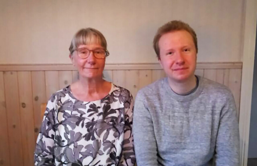 MOR OG SØNN: Mamma er en stor støtte for Nils.