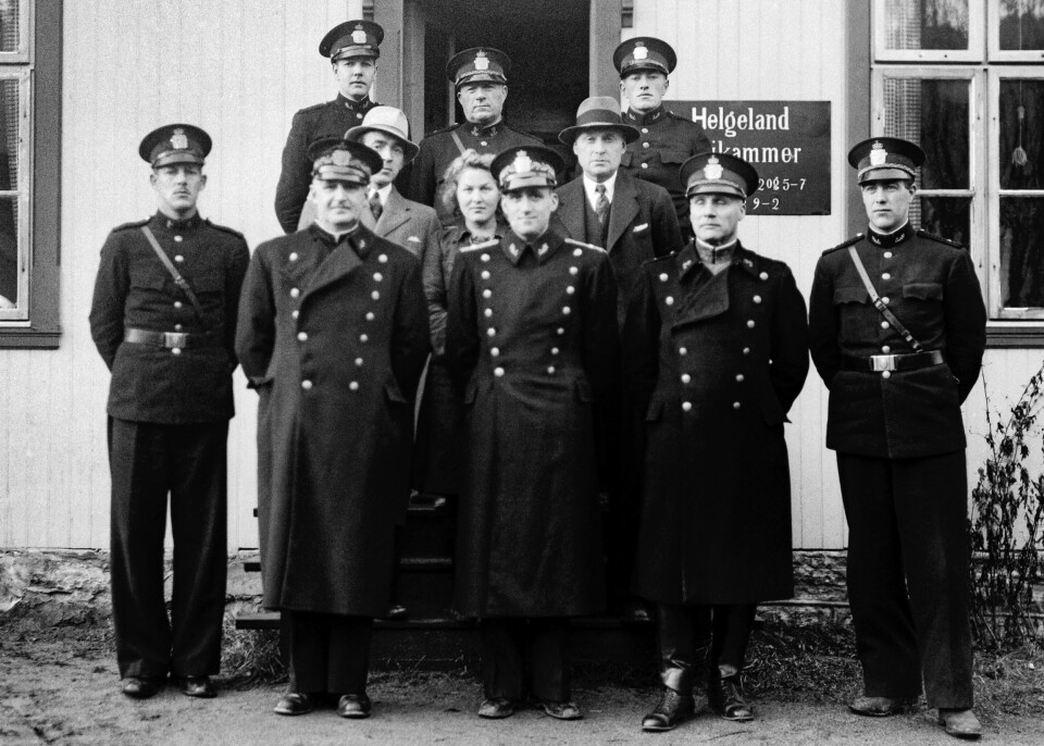 ENESTE KVINNE: 22 år gamle Liv Grannes var eneste kvinne ved Helgeland politikammer. Bildet er tatt i oktober 1940, samme år som Norge ble okkupert av tyskerne.