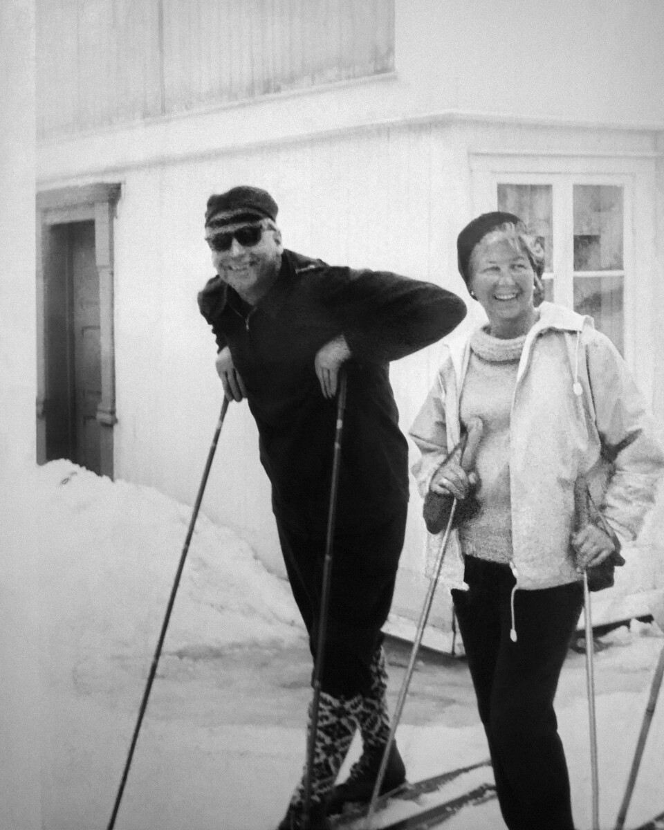 NY KJÆRLIGHET: Etter at Liv mistet sin første ektemann, giftet hun seg med Jens Christian Hauge. Her er ekteparet på skiferie på Kongsvoll.