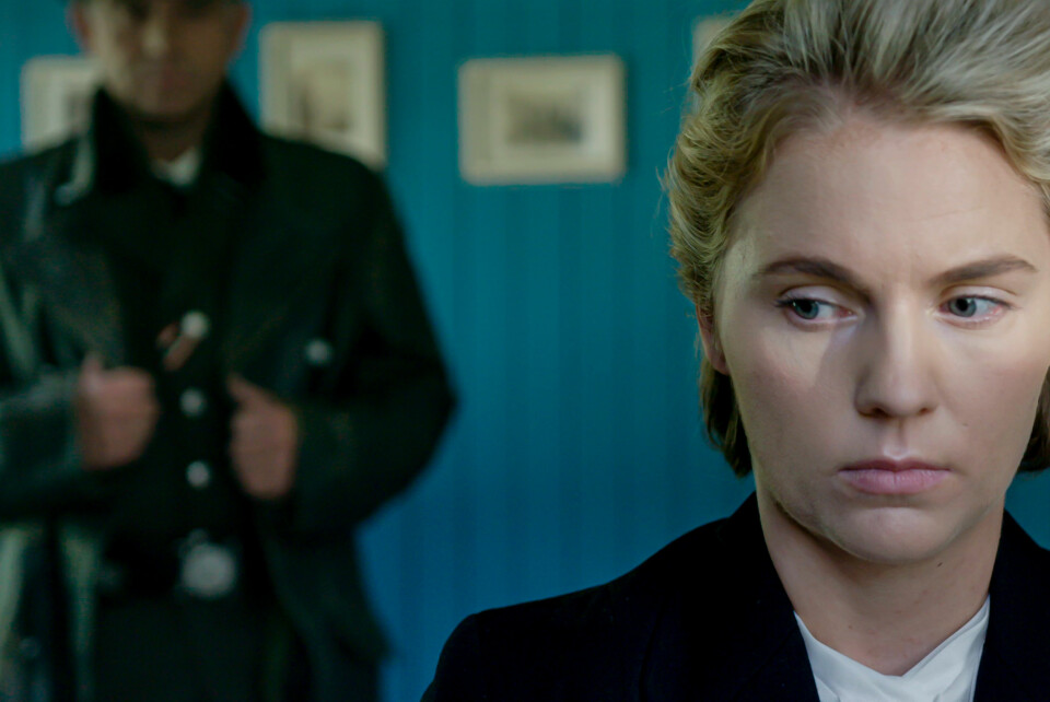 LURTE TYSKERNE: Nazistene som holdt til på Fru Haugans hotell, rett over gaten for politistasjonen, hadde ingen mistanker om at den unge stillfarende jenta på kontoret var britisk spion og jobbet for den lokale motstandsbevegelsen.