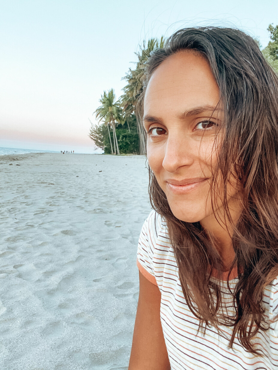 LIVSGLEDE: Yoga og meditasjon har gitt Nathalie Tonga et bedre liv. – Det kan fortsatt komme tunge dager, men problemene stikker ikke så dypt lenger, forteller hun.
