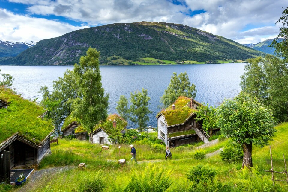 EN OPPLEVELSE: Astruptunet i Jølster er en stor opplevelse.