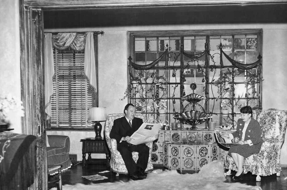 HERSKAPELIG: Trygve Lie og kona Hjørdis i parets bolig i Forest Hills i bydelen Queens i New York.