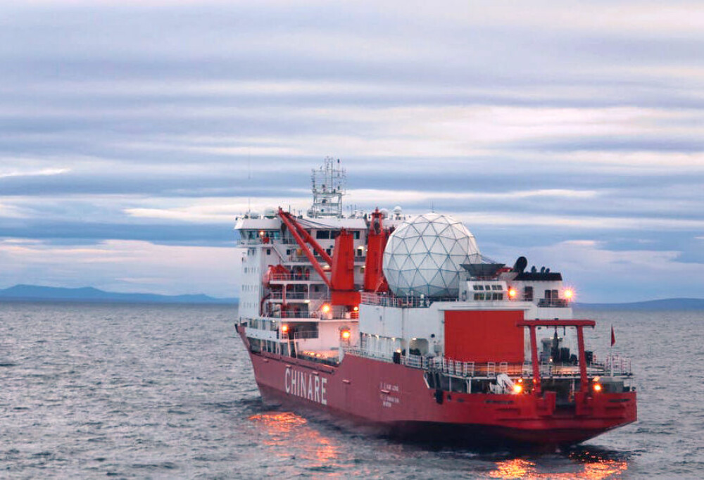 <b>SPION:</b> Snødragen tilhører det kinesiske Polarinstituttet og er et spionskip kamuflert som et arktisk forskningsfartøy. Skipet har allerede vært ved norske farvann.