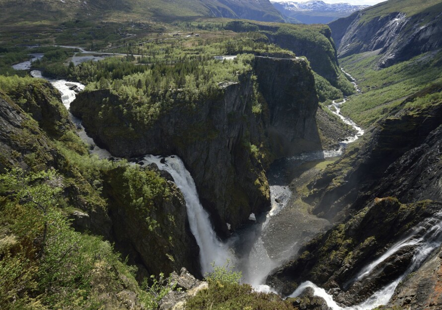 Mektige Måbødalens dramatiske historie