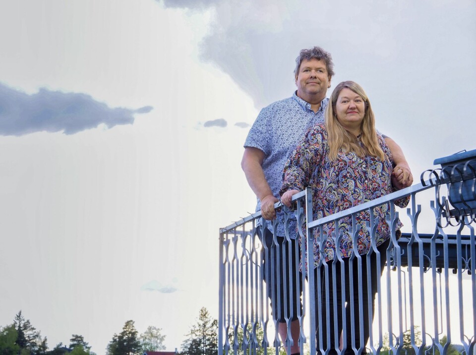 SAMHOLD: – Vi er veldig glade for å ha hverandre. Vi bytter på å oppmuntre hverandre, sier ekteparet Linda (54) og Jon-Inge Sogn (58).