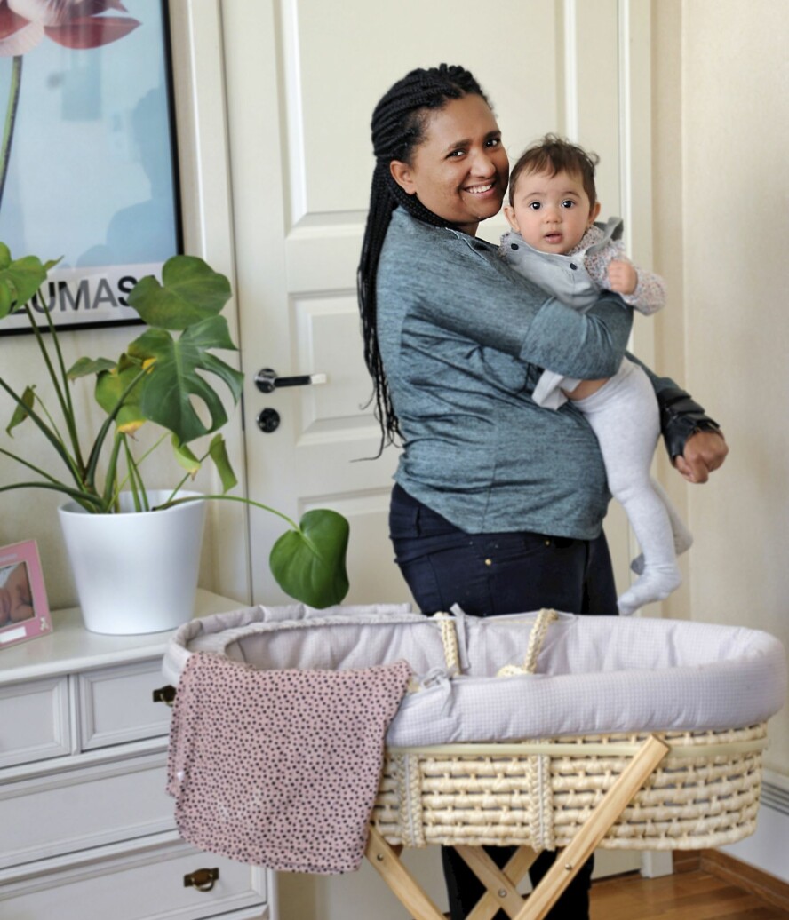 MAMMA-KOS: Kim André var sikker på at Marietha ville klare morsrollen. Nå nyter hun dagene som mor til Zarah Isadora.