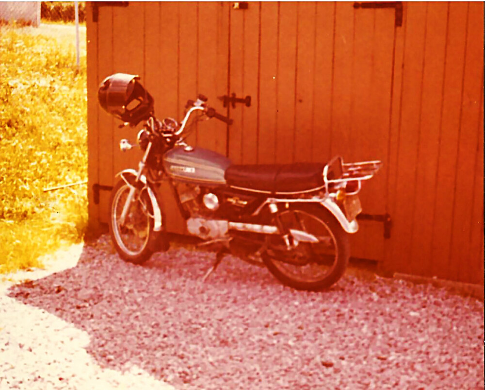 <b>ULYKKES-SYKKELEN:</b> 100-kubikk-lettmotor-sykkelen var porten til det frie livet – frem til sykkelen dro av veien en festnatt i 1983 med Tor Ove Johanssen på.