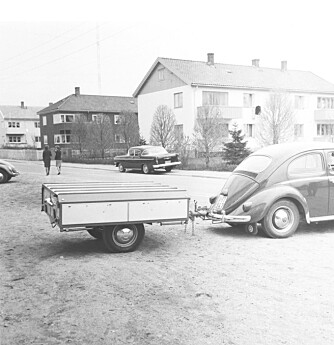 <b>KOMBI-CAMP:</b> De første kombi-campene som kom til Norge var ikke større eller tyngre enn at de kunne trekkes av en VW Boble. Foto: Schrøder/Sverresborg Trøndelag Folkemuseum