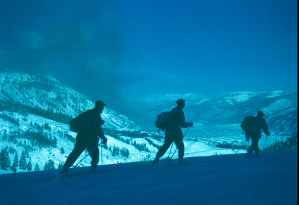 <b>BEINHARD TRENING:</b> Norskamerikanske unge menn ble sendt til fjelltopper, kulde, snø og anstrengelser som i gamlelandet for å trene på å jage tyskerne ut av Norge. Mange orket ikke prøvelsene i Camp Hale i Colorado.