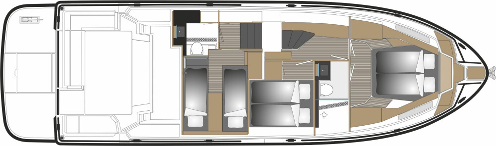 <b>KABINVALG:</b> Ikke noe problem med tre lugarer og seks faste køyeplasser. Med to kabiner blir plassen i forkabinen langt større. 