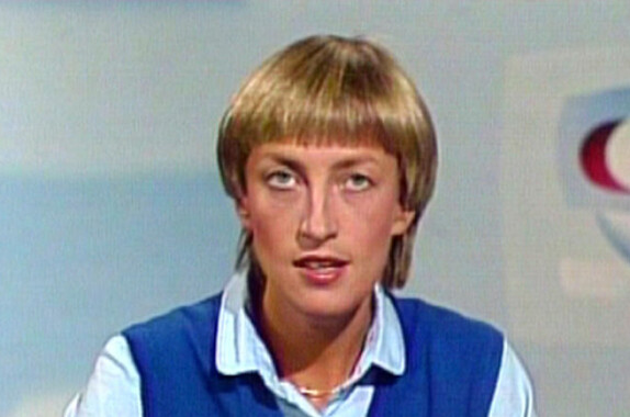 <b>PIO­NER:</b> I 1979 ble Ka­ren-Ma­rie den før­s­te kvin­nen som ble fast an­satt i NRK-spor­ten. Hun har ba­net vei for kvin­ne­li­ge sports­jour­na­lis­ter, og er i dag et stort for­bil­de for man­ge.