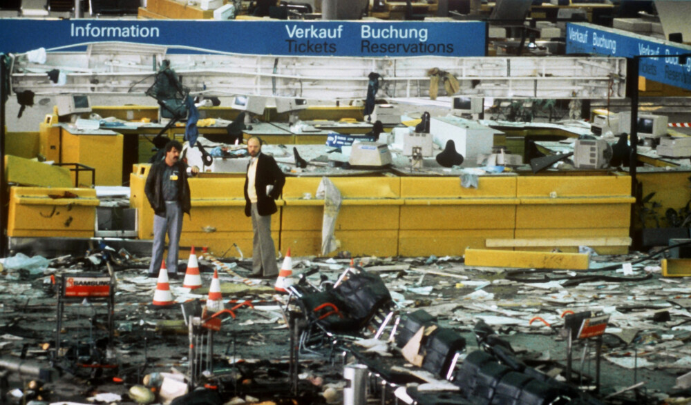 <b>BOMBE:</b> På 80-tallet ble Vest-Tyskland rammet av flere terrorangrep, ofte gjennomført av den venstreradikale terrororganisasjonen RAF (Rote Armee Fraktion), som hadde tette bånd til palestinske terrorgrupper. 19. juni 1985 eksploderte en bombe skjult i en koffert på flyplassen i Frankfurt. Tre mennesker ble drept og 74 såret. To av de drepte var barn på to og fem år fra Australia. Abu Nidal var blant terroristene som påtok seg ansvaret for aksjonen.