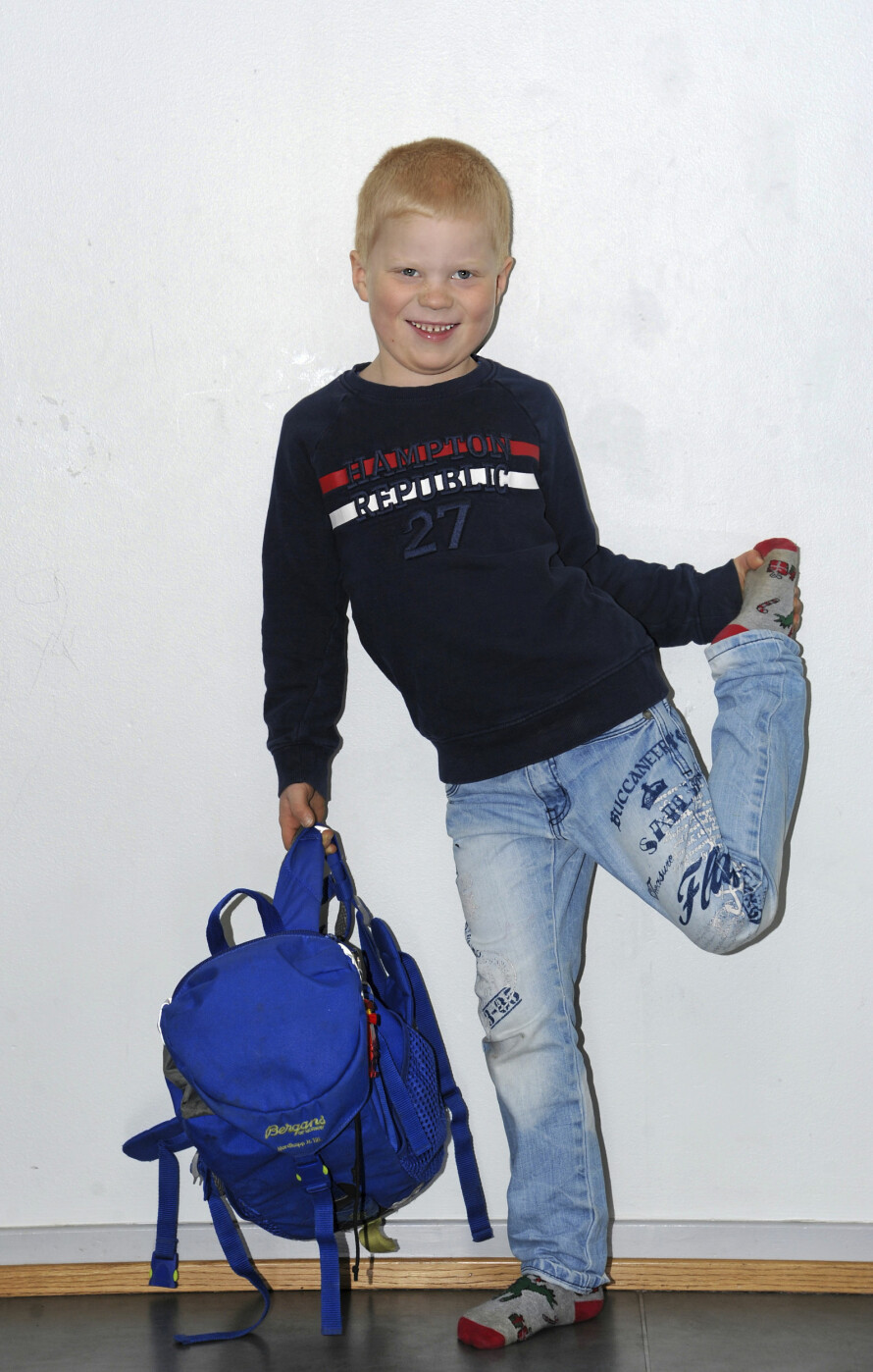 MARIUS: Han blir seks år like før skolestart. Marius synes det har vært spennende å gjøre eksperimenter det siste barnehageåret, og tror de får gjøre mer av det på skolen.