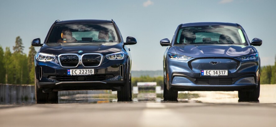 DRAGRACE: På sommerføre gir bakhjulsdrift mer enn godt nok grep, men det er i vinterhalvåret du eventuelt vil savne 4WD.