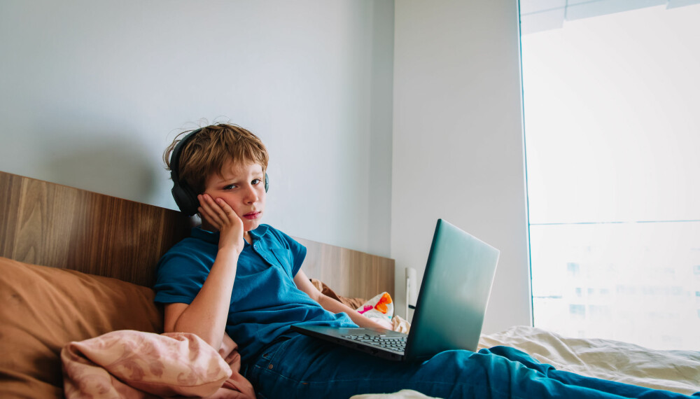 TIMEOUT: Kanskje får barnet en timeout eller må gå på rommet sitt – når det hun eller han egentlig trenger er å bli holdt?, skriver forfatteren.