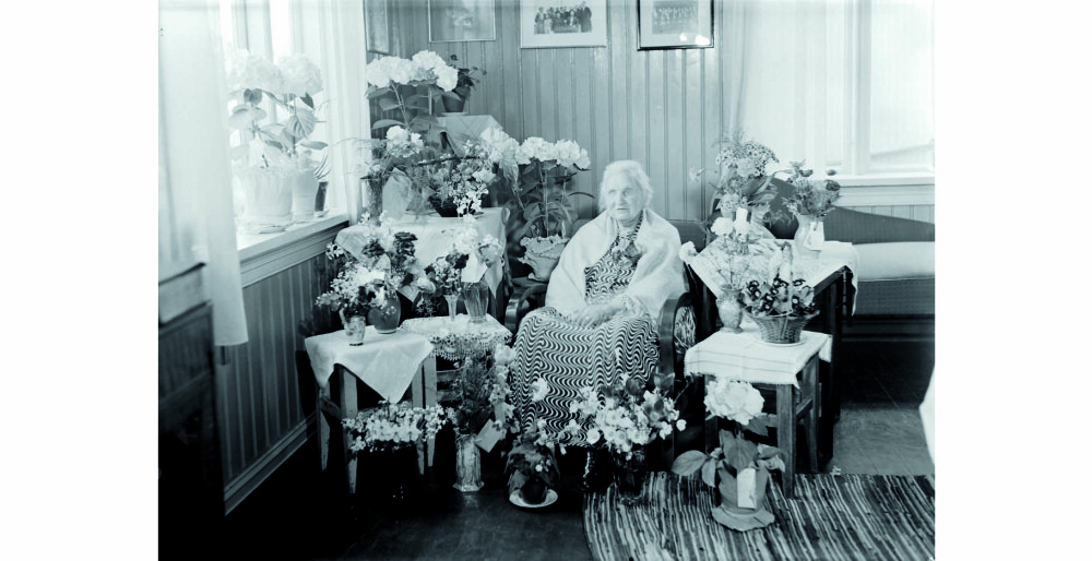 <b>EN PRATSOM DAME:</b> Ragnhild døde på Hamar i 1947. Hun ble 75 år gammel.