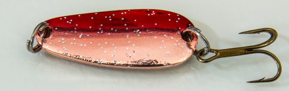 6. Aura Flake R/FL/C, Rød med sølvprikker, 12 gram