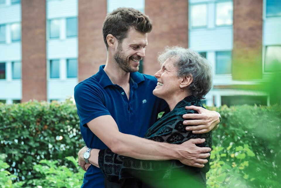 TILSTEDEVÆRELSE: – Mamma er en verdensmester i bakst og gode samtaler, sier Bjørnar.