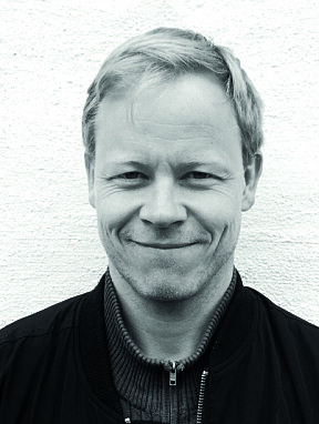 TERAPEUT: Heine Vestvik er familieveileder og tilknytningsterapeut ved Crux Hjem Solstrand. Han har gitt ut fem foreldrebøker, blant annet «Den lille foreldretrøsteboka» og «Den lille følelsesboka».