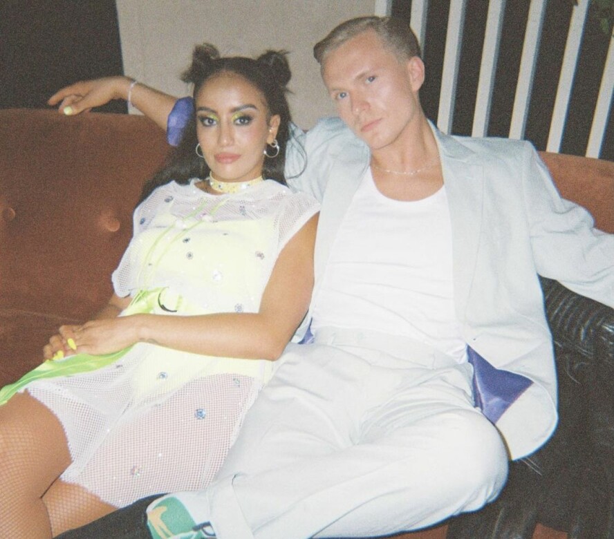 DANSEPARTNER: Royane sin dansepartner i Skal vi danse er Ole Thomas Hansen. Hun er svært fornøyd med å ha han som partner, og sier at hun føler seg heldig som har en så dyktig dansepartner.