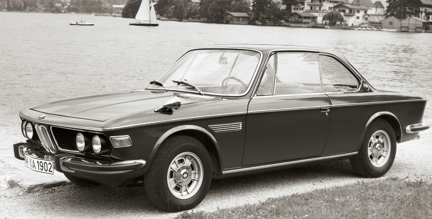 2800 CS: Sammen med sedanutgaven, var modellen fra 1968 den første med BMWs moderne rekkesekser. Den gangen med mange av de samme GT-egenskapene som dagens 545e.