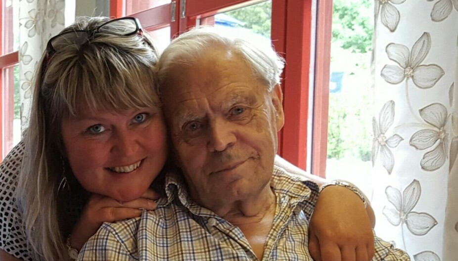 PAPPA: Kirsti sammen med pappa på hans 83-årsdag.
