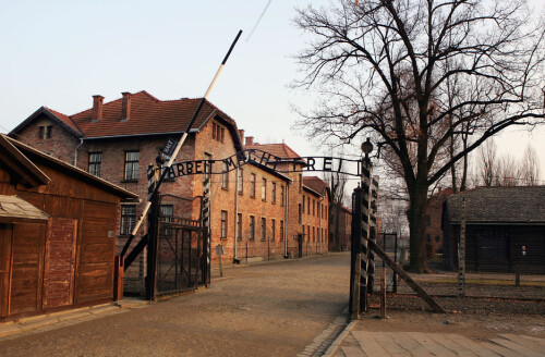 <b>GRUFULL HISTORIE:</b> Konsentrasjons­leiren Auschwitz ligger bare en times kjøring fra Krakow. 