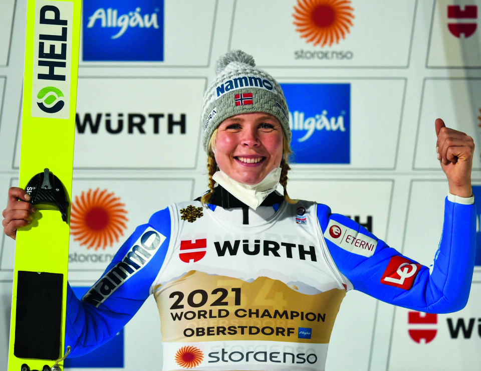 TYDELIG STEMME: Hun har oppnådd det som er mulig å oppnå i idrettskarrieren; VM-gull og gull i OL. Nå vil Maren bli husket som en av de viktigste idrettsutøverne fordi hun snakker om vektpresset i skisporten.