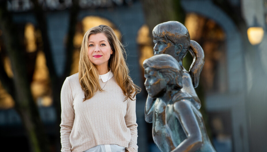 INKLUDER ALLE: Kjerstin Owren er mobbeombud i Oslo. Hun mener det er viktig for foreldre å oppfordre alle barn til å inkludere alle på halloween. Det er en dag de i mobbeombudet får mange henvendelser om at barn opplever utestengning.