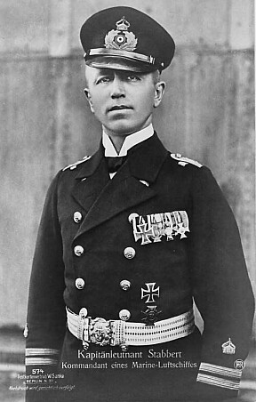 <b>SJEFEN:</b> Franz Stabbert tok avgjørelsen om å ta seg til det norsk fastlandet for å redde mannskapet. 