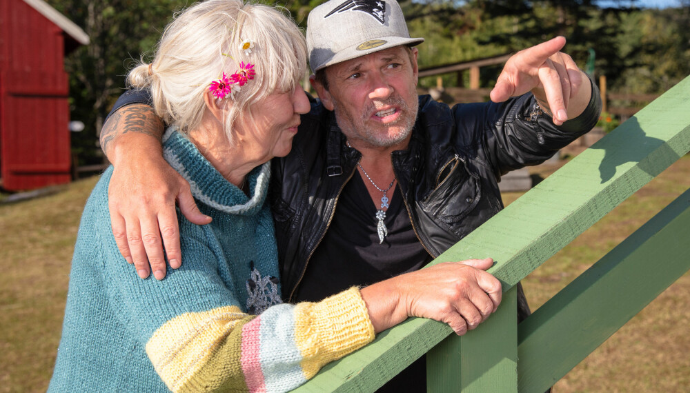 SKAPTE LIV: Rob skilte seg tidlig ut på årets «Farmen»-gård og har funnet på mange sprell. Her sammen med sin gode venn «Mama G».