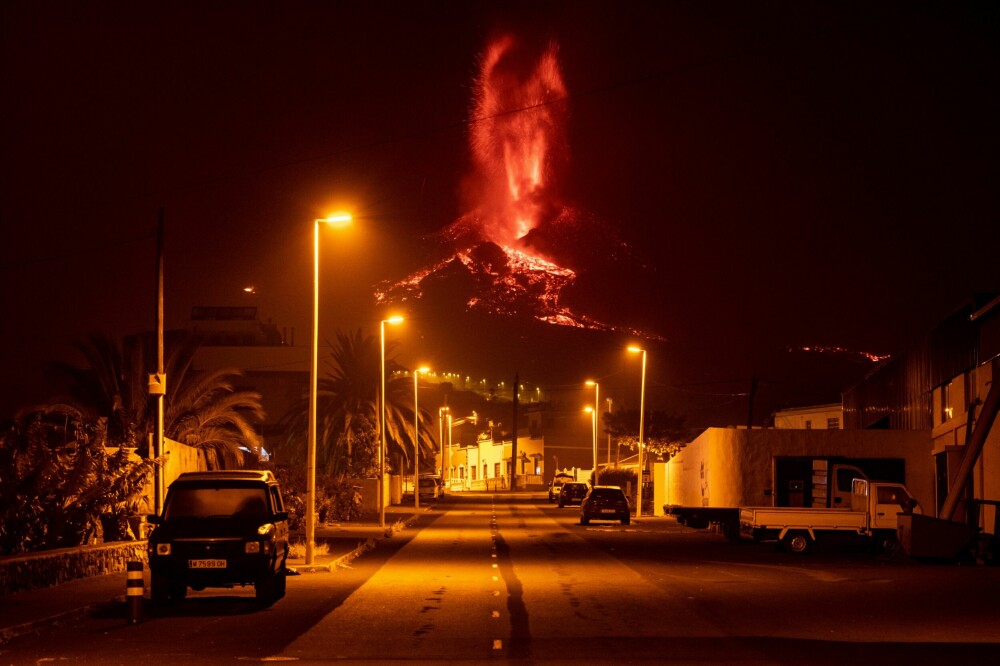 <b>FOLKETOMT:</b> 8000 mennesker er evakuert fra vulkanutbruddets nabolag. Mange vil aldri kunne vende tilbake.