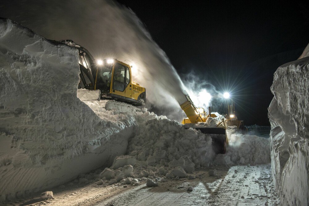 <b>VIKAFJELLET:</b> En moderne snøfreser kan rydde unna 3-4000 tonn - i timen.