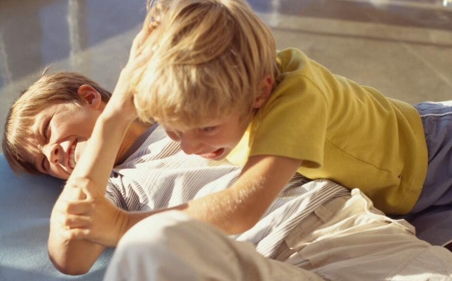 IKKE ALLTID LETT: Å ha søsken er fantastisk, men kan også være vanskelig for barn.