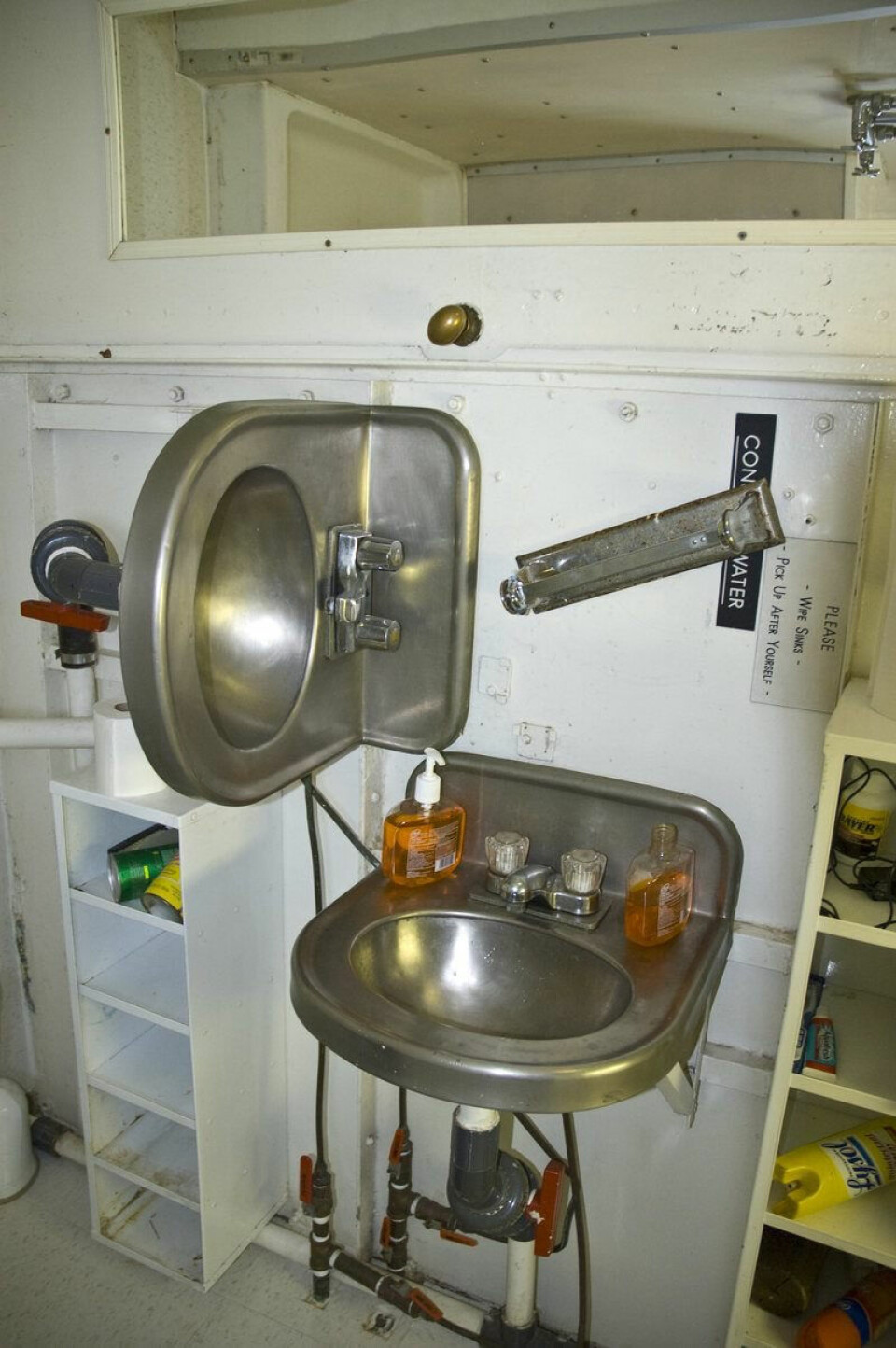 SIDELENGS: Både vaskeservant, toalett og dusj finnes i to versjoner om bord.