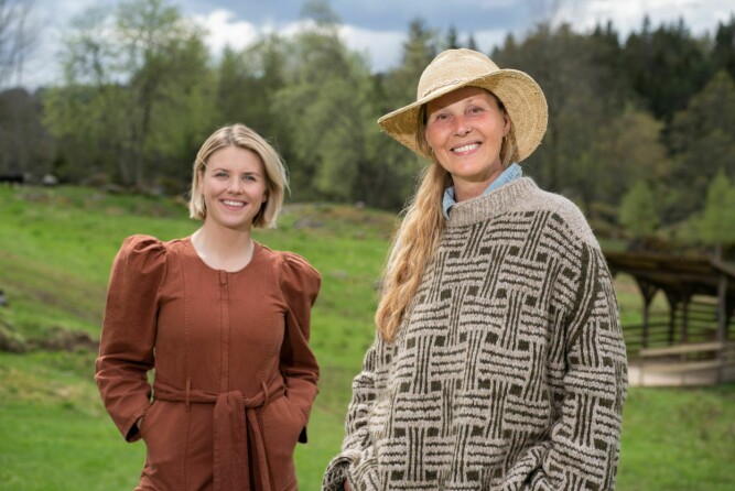 <b>TV-DRONNINGER:</b> Tiril er programleder for «Farmen kjendis» der den erfarne TV-dronninga Dorthe Skappel i år er med som en av deltagerne som skal leve gårdslivet 100 år tilbake i tid.