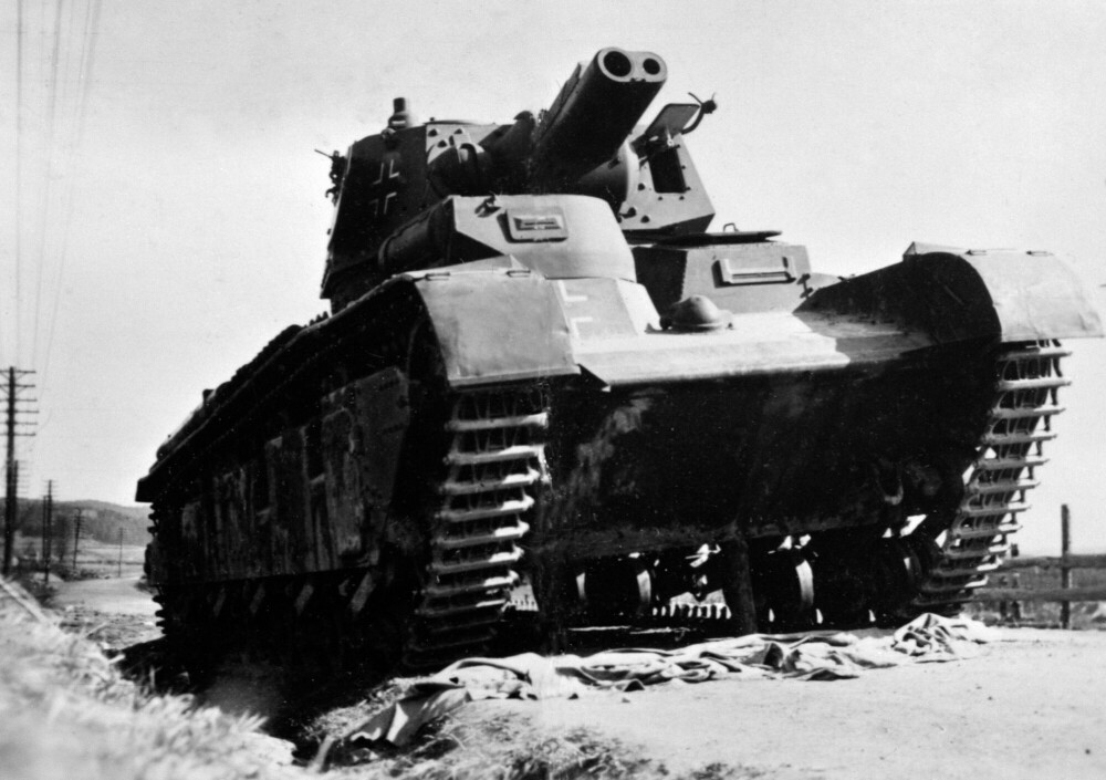 <b>BELTETRØBBEL:</b> Dimensjonene til Neubaufahrzeug var for store og materialene de var bygget av for dårlige. Denne stridsvognen kom ikke lenger til Moelv før fremdriften stoppet.