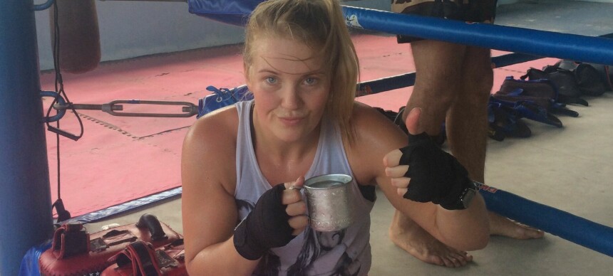 Lena (31): – Jeg regner med at mange andre stusser. Hvorfor ser ikke jeg mer trent ut, som spiser sunt og trener så mye?