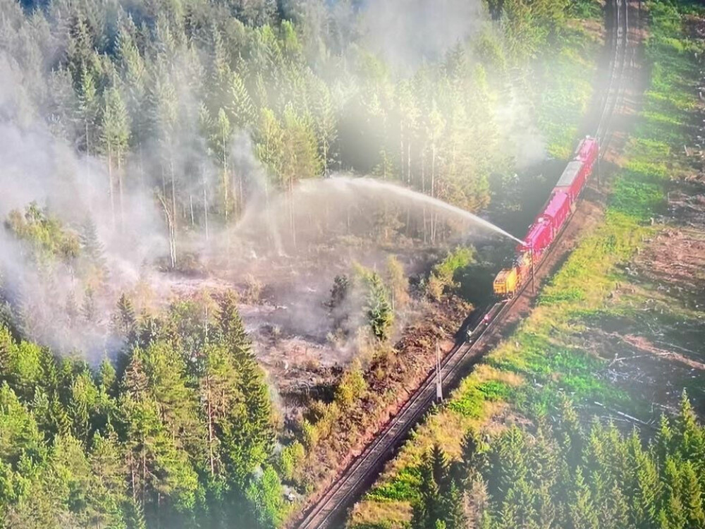 <b>ILDDÅP:</b> I juli 2021 fikk toget sin ilddåp da det oppsto brann langs Gjøvikbanen i Maridalen.