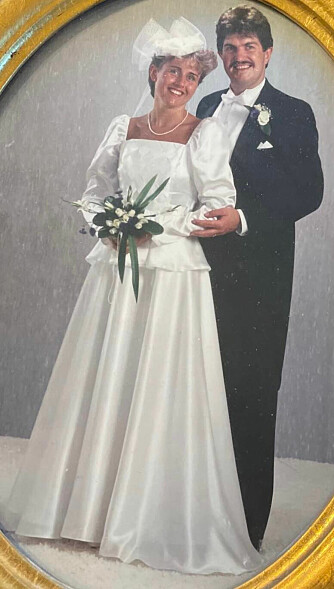 <b>RETTE EKTEFOLK:</b> Olaug og Jan Frode ble sammen i november 1985, forlovet i desember og gift sommeren 1986. Siden har de støttet hverandre gjennom tykt og tynt. 