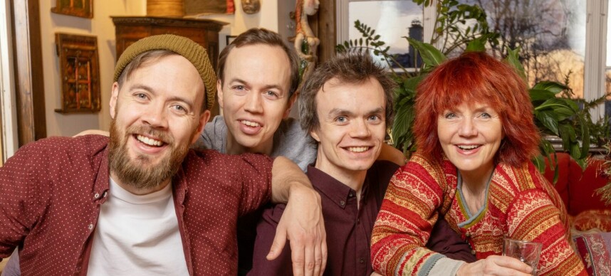 Mari Maurstad og hennes tre profilerte sønner: Alle har satset på kreative yrker