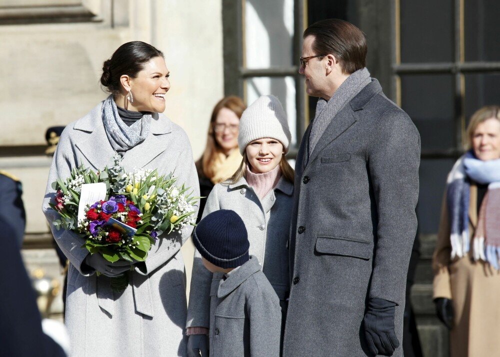 <b>KRONPRINSESSE OG PRINS:</b> Kronprinsesse Victoria og prins Daniel viste sin lykke på hennes navnedag.